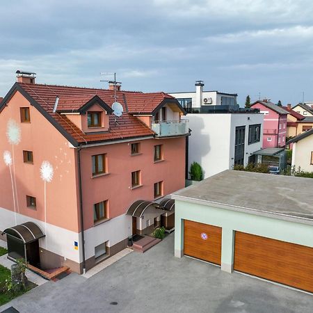 Apartmani Maltar Varazdin Exterior photo